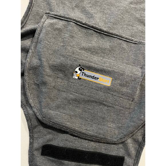 Thundershirt Dog Large Anxiety Jacket Gray 41-64 lbs fireworks home alone VET - Picture 2 of 3